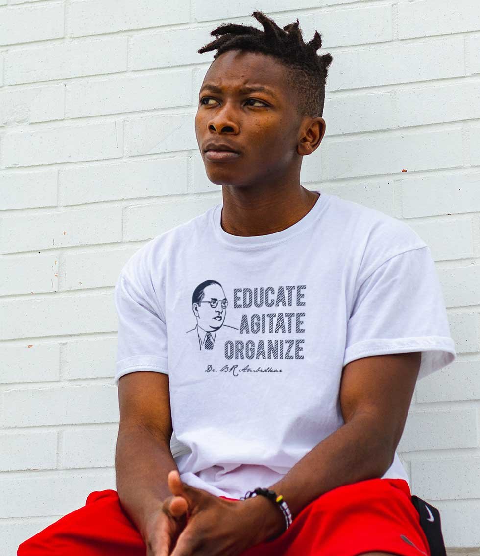 Men Printed Round Neck Half Sleeves Men T-shirt